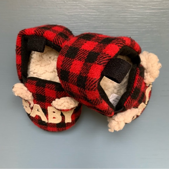 NWOT Baby Bear Slippers from Target Buffalo Check - Picture 3 of 4